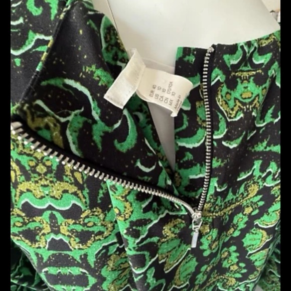 H&M Green and black Print Blouse 3/4 sleeve top Back zipper Size 10 - Picture 9 of 14